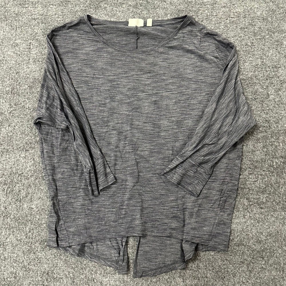 Athleta Top Womens Size M Gray Space Dye Split Back Dolman Sleeve Pullover